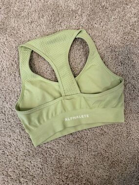 Alphalete Seamless Racerback Sports Bra, Medium